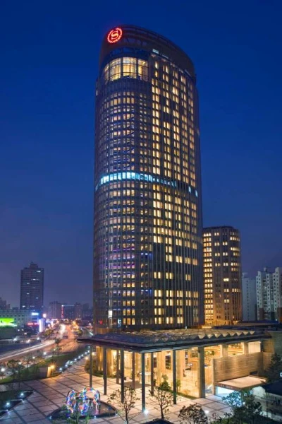 Youyou International Plaza (Shanghai) 由由国际广场 (上海)